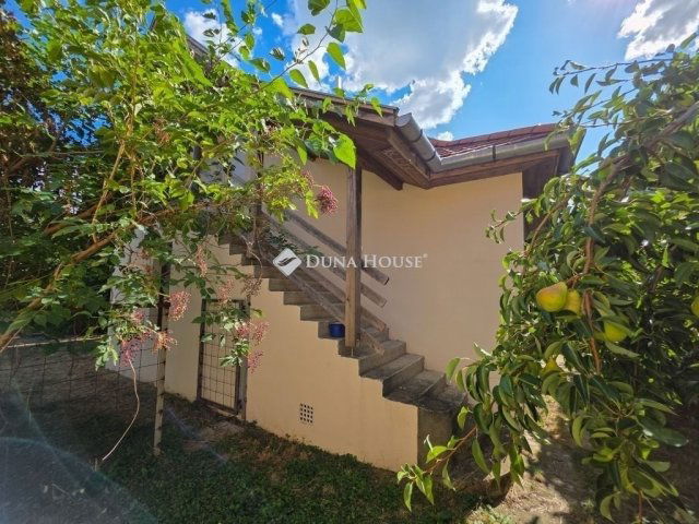 Eladó ikerház, Velencén 89 M Ft, 4 szobás / költözzbe.hu