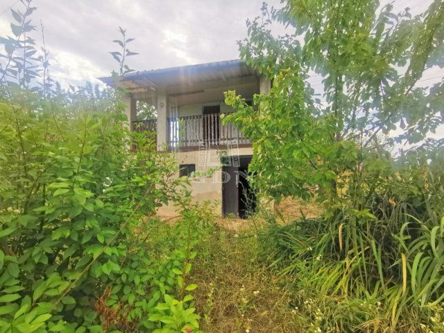 Eladó nyaraló, Zalaegerszegen 6.5 M Ft, 1 szobás