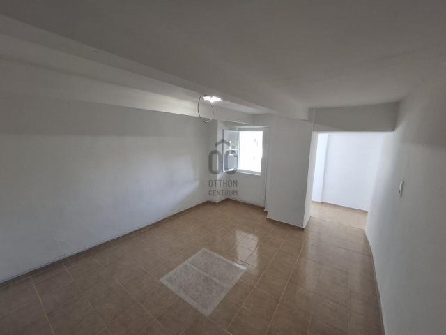 Eladó családi ház, Pándon 29.9 M Ft, 3 szobás