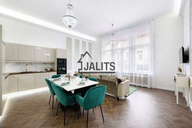 Kiadó téglalakás, albérlet, VI. kerületben, Hajós utcában