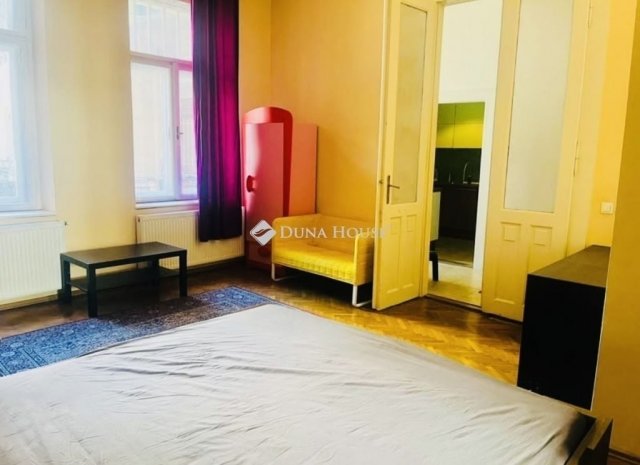 Eladó téglalakás, Budapesten, VII. kerületben 86 M Ft, 2 szobás