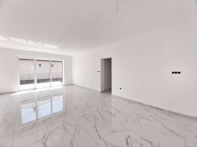 Eladó ikerház, Nyíregyházán 79.99 M Ft, 3 szobás