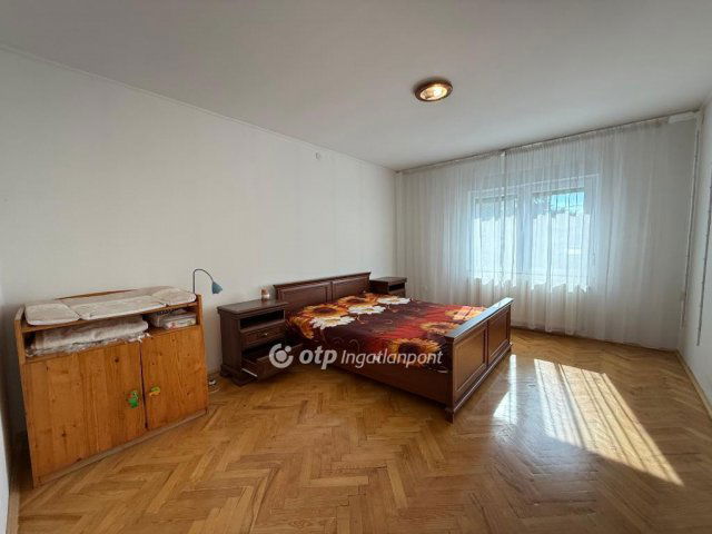 Eladó családi ház, Siófokon 147 M Ft, 5 szobás