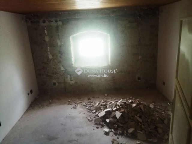 Eladó családi ház, Bálványoson 34.9 M Ft, 3 szobás