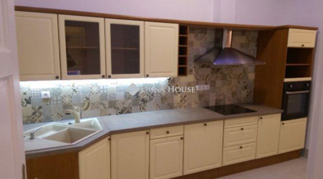 Eladó téglalakás, Budapesten, XIII. kerületben 95 M Ft, 4 szobás