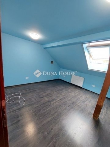 Eladó sorház, Dunaharasztin 89 M Ft, 6 szobás