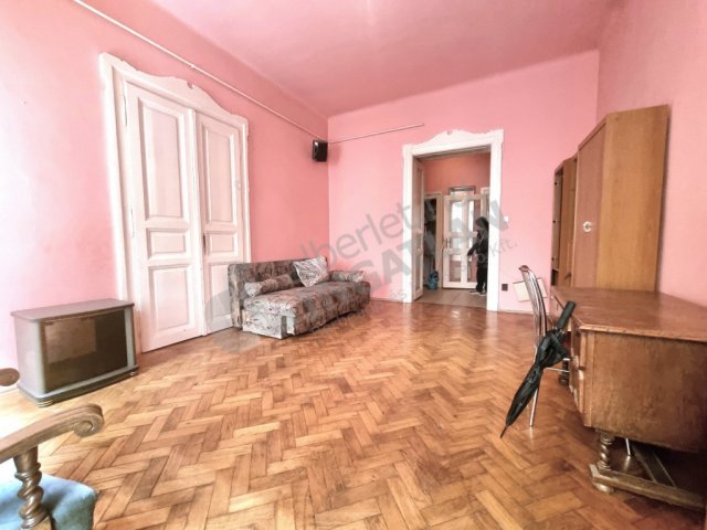 Eladó téglalakás, Budapesten, VII. kerületben, Szinva utcában