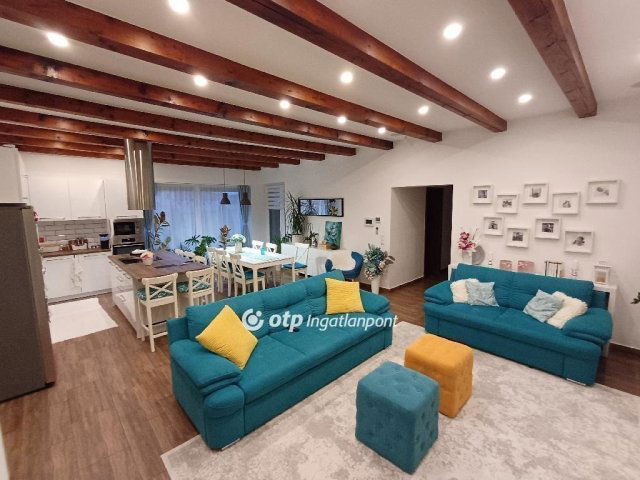 Eladó családi ház, Nyíregyházán 159 M Ft, 3+1 szobás