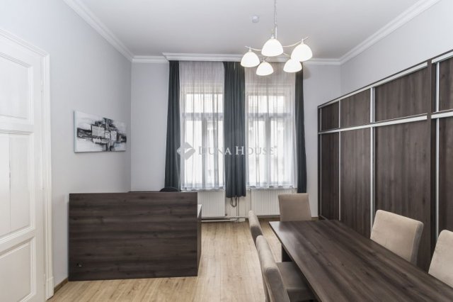 Eladó téglalakás, Szombathelyen, Király utcában 67.5 M Ft