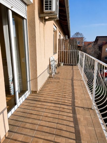 Eladó téglalakás, Budapesten, XIV. kerületben 100 M Ft, 3 szobás