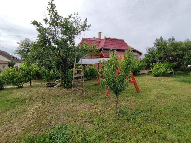 Eladó családi ház, Pusztamonostoron 34.99 M Ft, 2+1 szobás