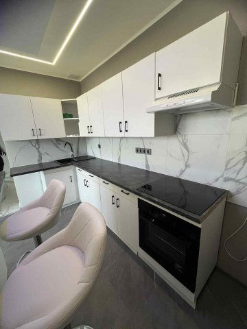 Eladó téglalakás, Tatabányán 49.5 M Ft, 2+1 szobás