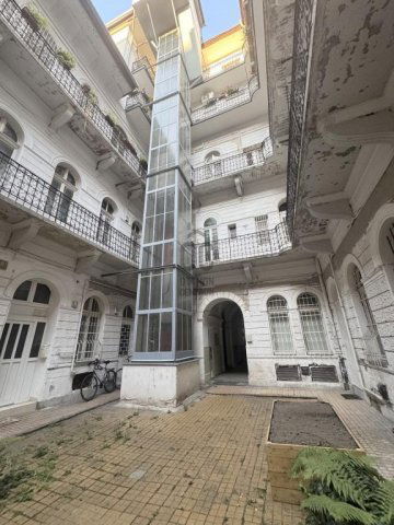 Eladó téglalakás, Budapesten, V. kerületben 65.5 M Ft, 2 szobás