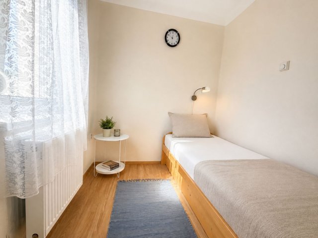 Kiadó téglalakás, albérlet, Debrecenben 170 E Ft / hó, 2 szobás