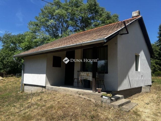 Eladó nyaraló, Kulcson 36.9 M Ft, 2 szobás / költözzbe.hu