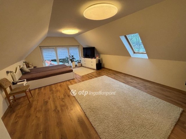 Eladó családi ház, Nyíregyházán 126.6 M Ft, 5 szobás