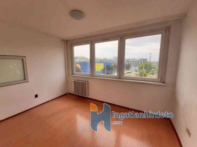 Eladó panellakás, Budapesten, XIV. kerületben 83 M Ft, 2+1 szobás