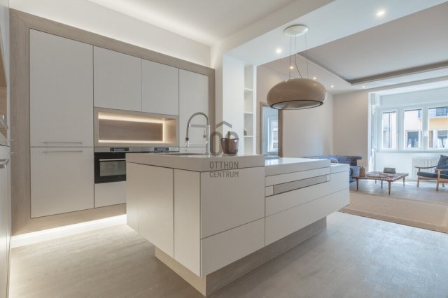 Eladó téglalakás, Budapesten, XII. kerületben 219.9 M Ft