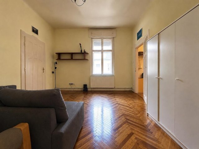 Eladó téglalakás, Budapesten, II. kerületben 99.9 M Ft, 3 szobás