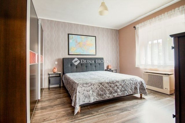 Eladó családi ház, Budapesten, XVIII. kerületben 104.9 M Ft