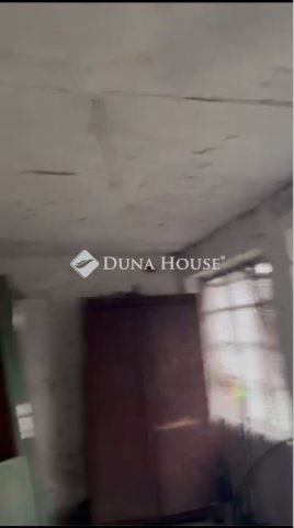 Eladó családi ház, Nagykerekin 3.3 M Ft, 2 szobás