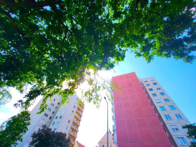 Eladó panellakás, Győrött 60 M Ft, 3 szobás