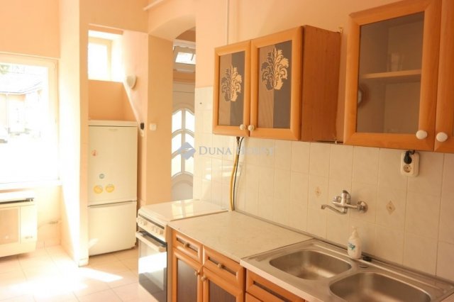 Eladó téglalakás, Budapesten, XXI. kerületben 36.9 M Ft