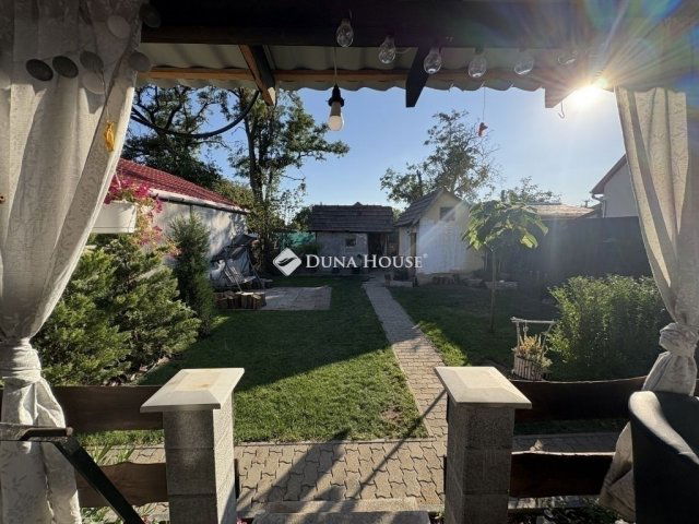 Eladó ikerház, Gyálon 69.9 M Ft, 3 szobás / költözzbe.hu