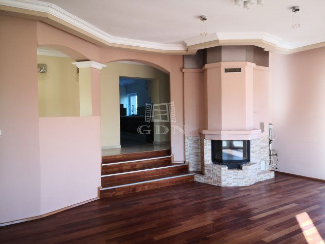 Eladó családi ház, Pilisborosjenőn 188 M Ft, 5+3 szobás