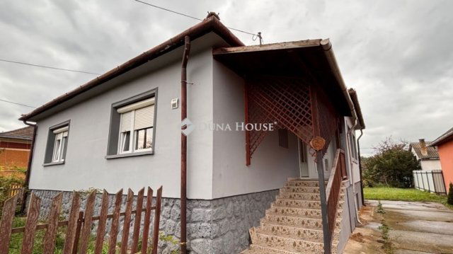 Eladó családi ház, Encsen 39.65 M Ft, 3 szobás