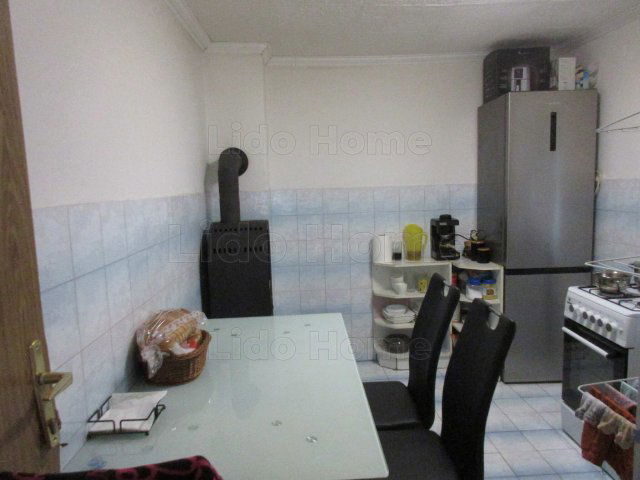 Eladó családi ház, Látrányon 21.9 M Ft, 2 szobás