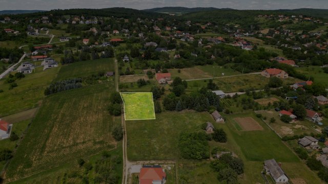 Eladó telek, Cserszegtomajon 24.5 M Ft / költözzbe.hu