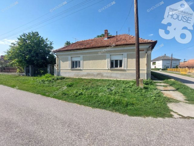 Eladó családi ház, Fülöpszálláson 14.9 M Ft, 4 szobás