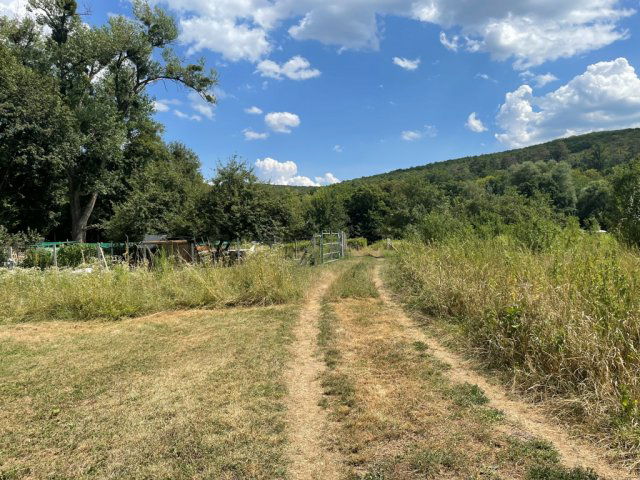 Eladó telek, Zebegényben, Malom utcában 14.8 M Ft