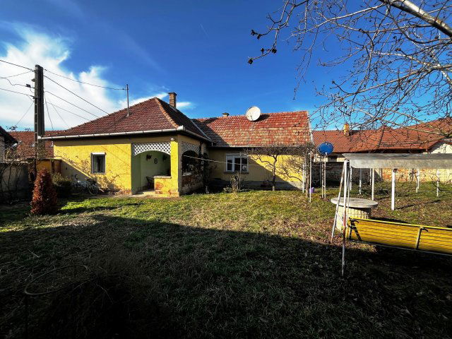 Eladó családi ház, Jászberényben, Csillag utcában 22.9 M Ft
