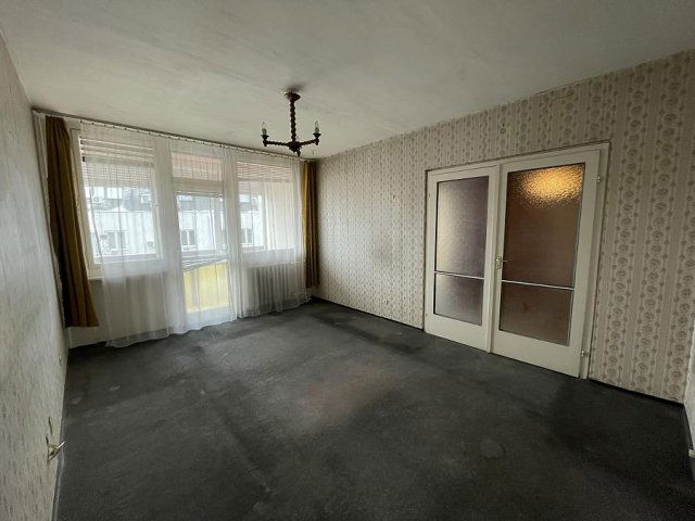 Eladó panellakás, Budapesten, IV. kerületben, Aradi utcában