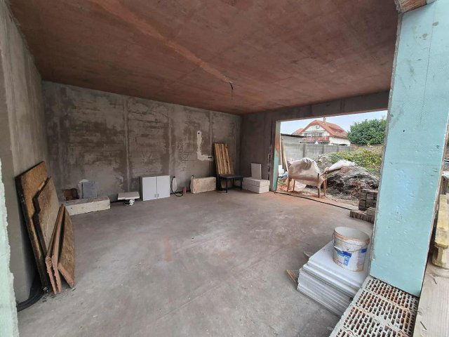 Eladó családi ház, Budapesten, XVI. kerületben 257 M Ft