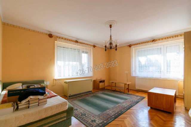 Eladó családi ház, Mosonmagyaróváron 85 M Ft, 4+2 szobás