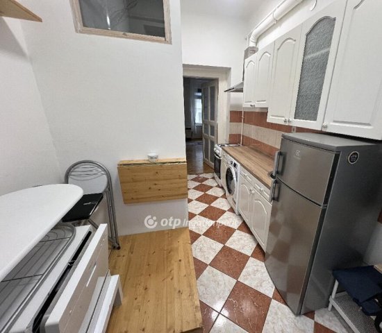 Eladó téglalakás, Budapesten, VIII. kerületben 48 M Ft, 1 szobás