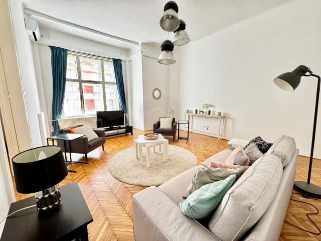 Eladó téglalakás, Budapesten, VI. kerületben 228.9 M Ft