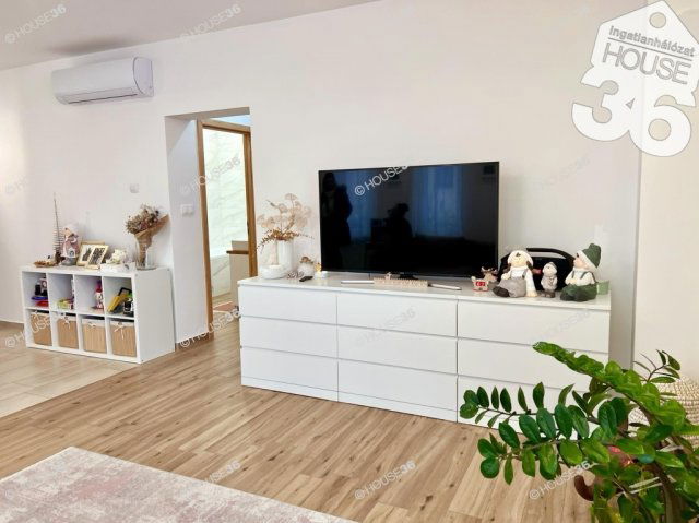 Eladó családi ház, Kecskeméten 128 M Ft, 4 szobás