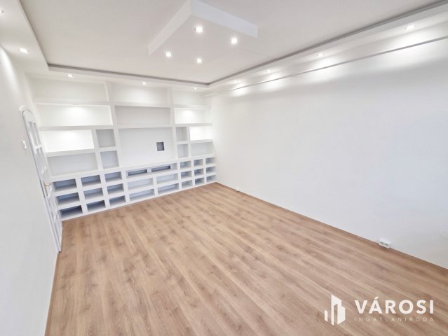 Eladó panellakás, Budapesten, XI. kerületben 82.9 M Ft, 3 szobás