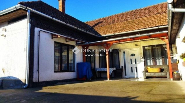 Eladó családi ház, Nagykátán 44 M Ft, 3 szobás