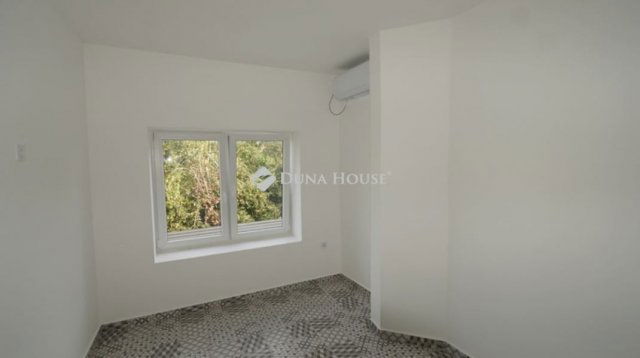 Eladó családi ház, Zalaszentivánon 130 M Ft, 2 szobás