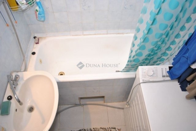 Eladó téglalakás, Budapesten, XX. kerületben 49.9 M Ft, 1 szobás