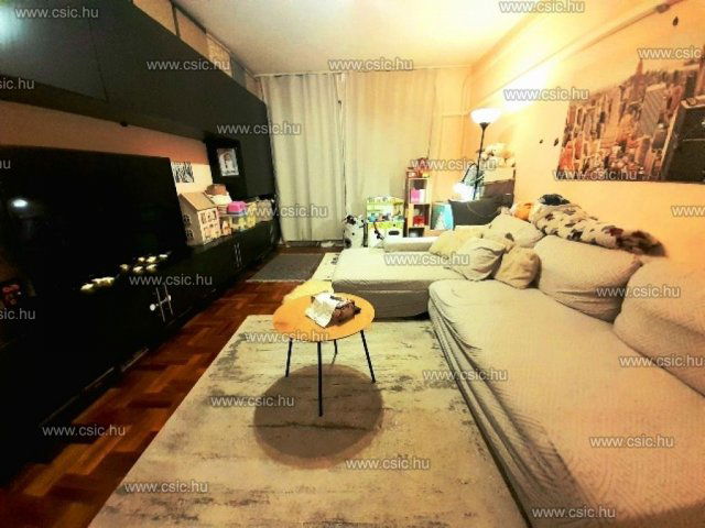 Eladó panellakás, Budapesten, XVII. kerületben 72 M Ft, 2 szobás