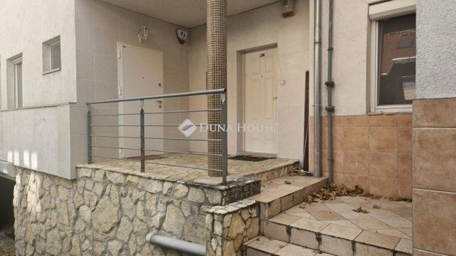 Eladó téglalakás, Budapesten, III. kerületben 248.4 M Ft
