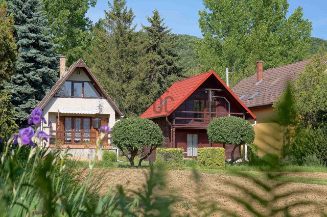 Eladó családi ház, Pilisborosjenőn 95 M Ft, 5 szobás