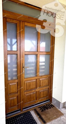 Eladó családi ház, Kunszálláson 26.9 M Ft, 2 szobás