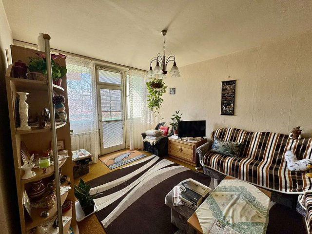 Eladó panellakás, Dunakeszin 69 M Ft, 2+1 szobás